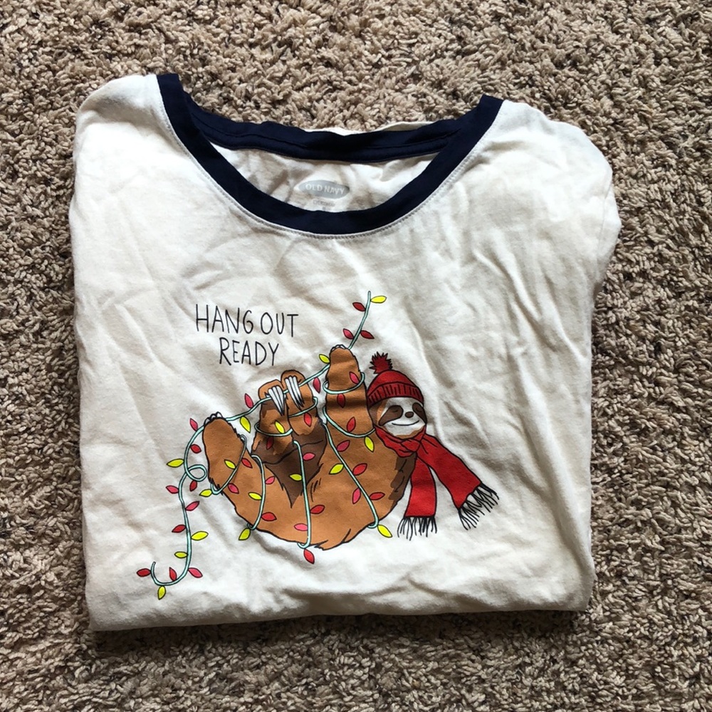 Old Navy sleepwear/everyday wear shirt